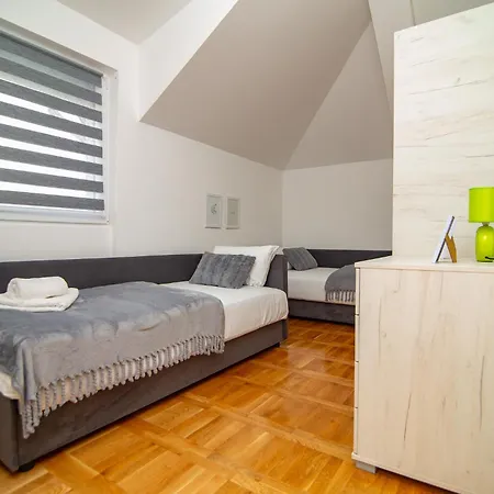 Apartment Bahus
